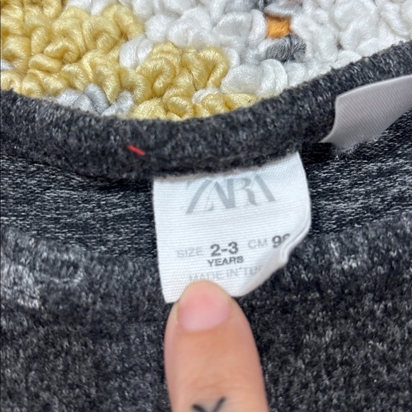 Set - Picture 2 of 3